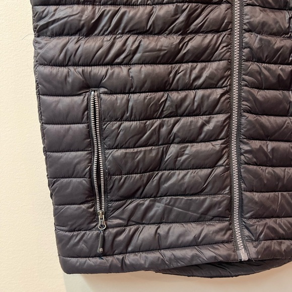 Solaris black puffer vest - medium EUC - Picture 3 of 8